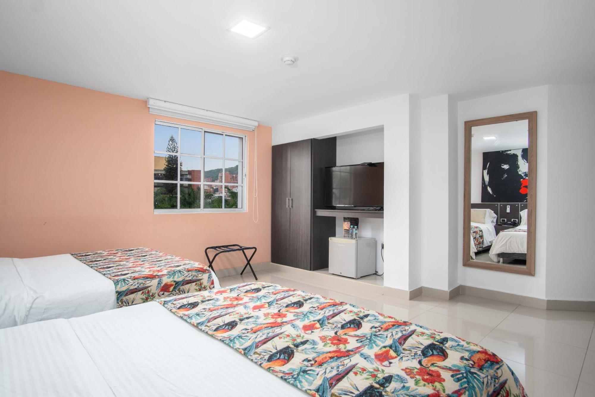 Azor Hotel Cali Versalles Esterno foto