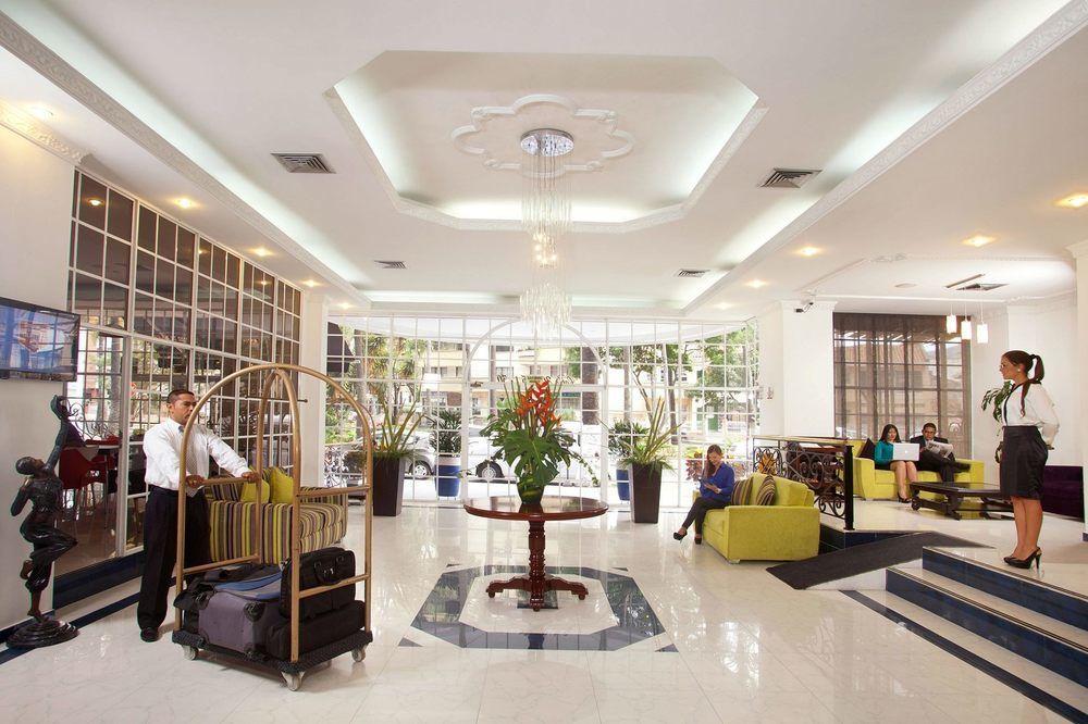 Azor Hotel Cali Versalles Esterno foto